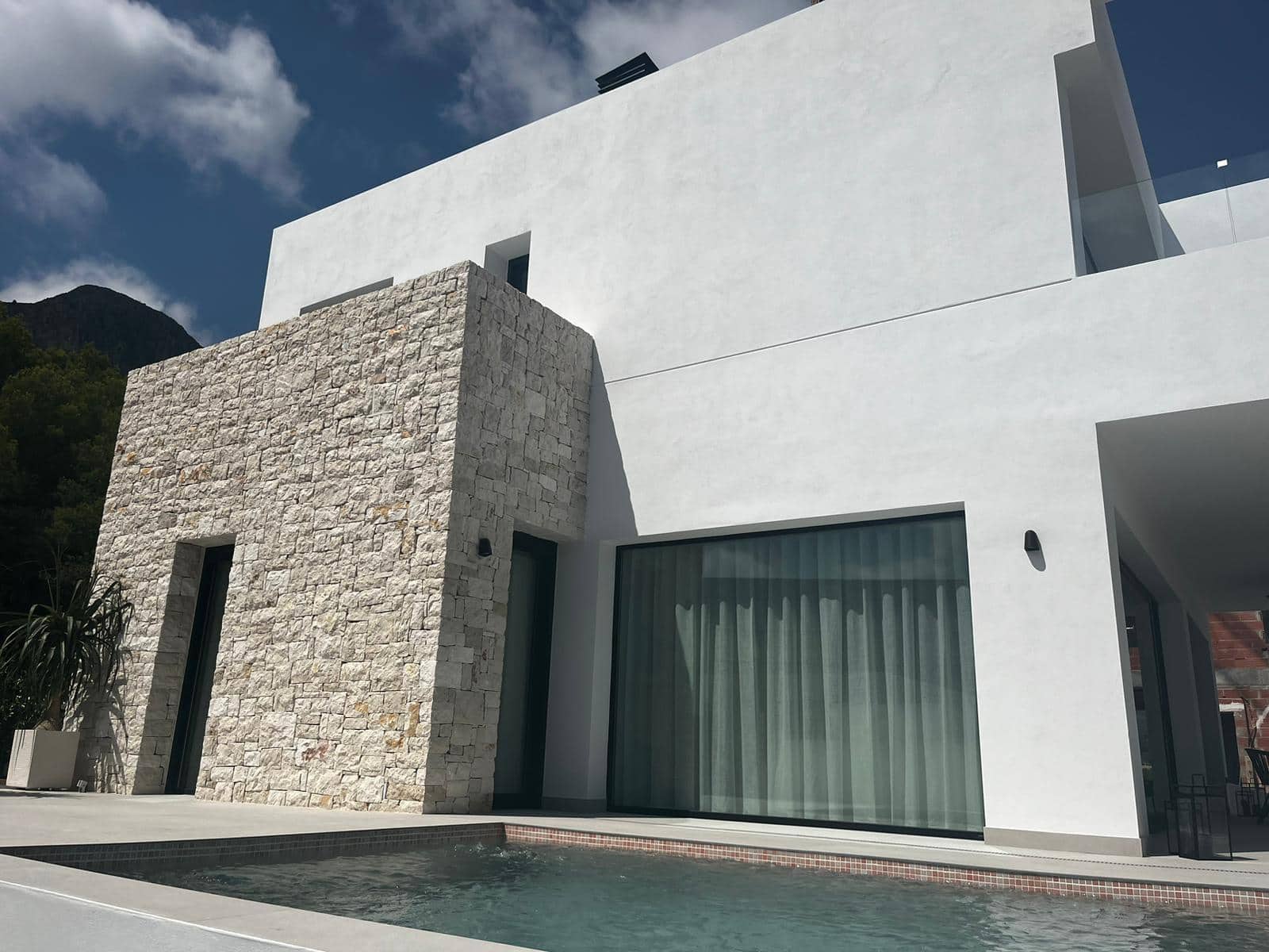 3 sypialnia Willa na sprzedaż w Polop z basenem garażem - 860 000 € (Ref: 8121469)