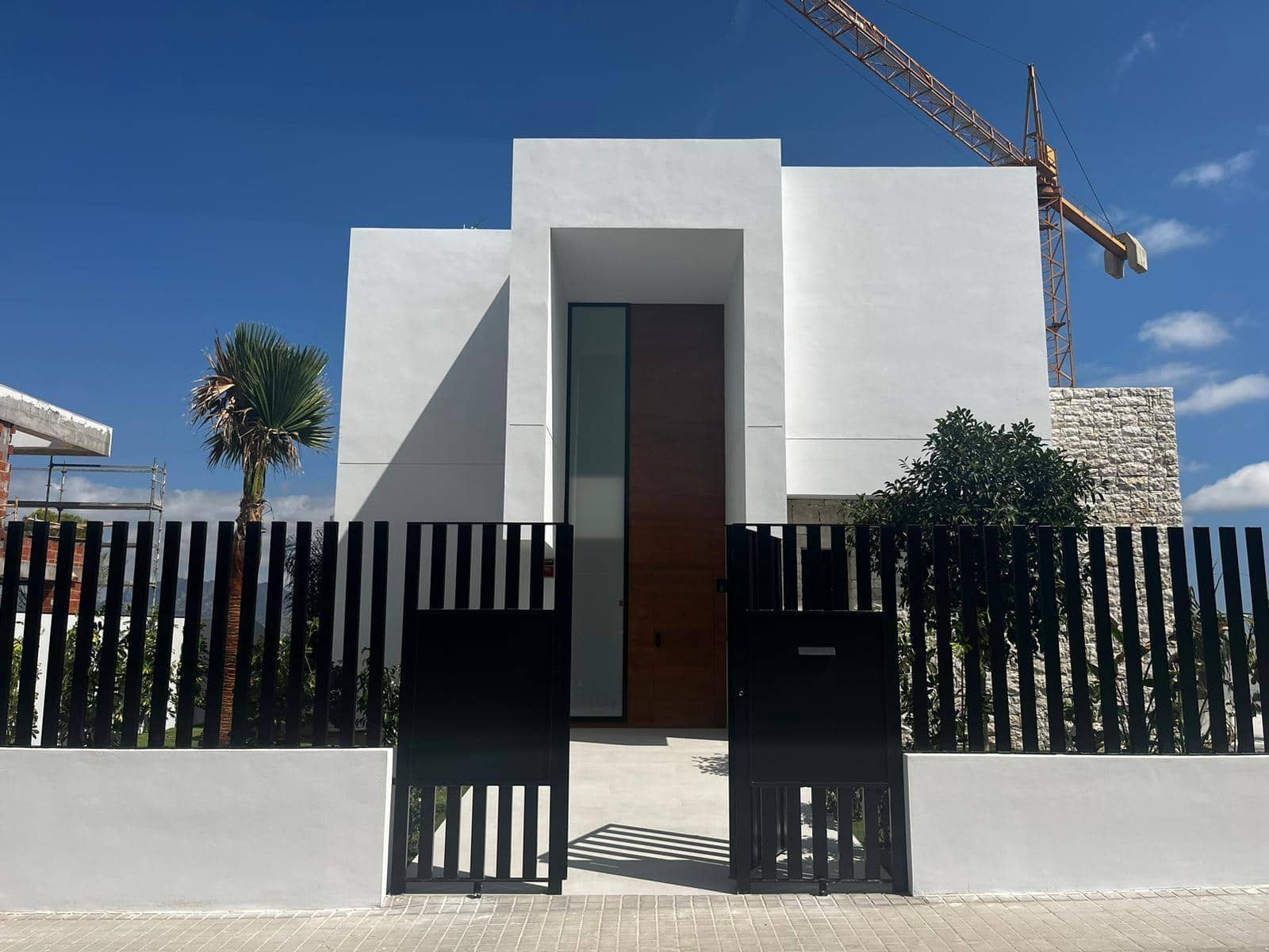 3 sypialnia Willa na sprzedaż w Polop z basenem garażem - 860 000 € (Ref: 8121469)