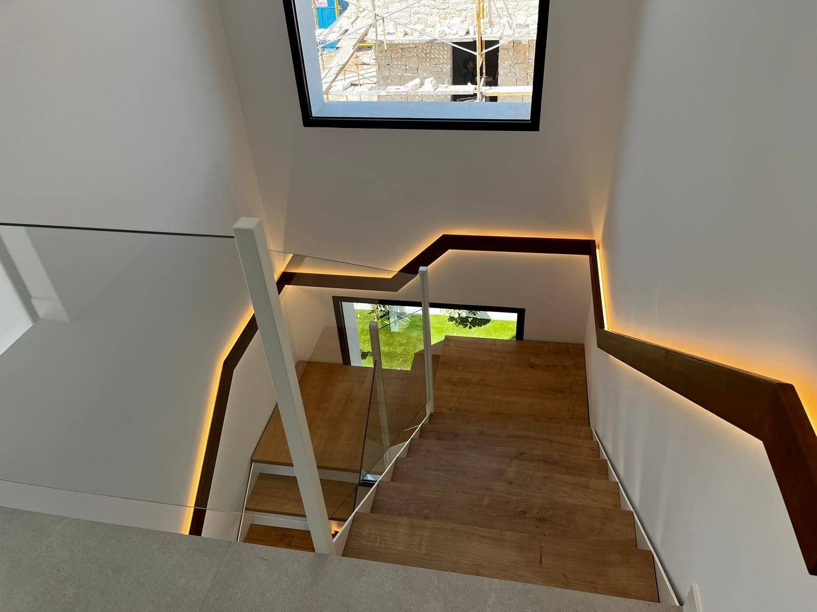 3 sypialnia Willa na sprzedaż w Polop z basenem garażem - 860 000 € (Ref: 8121469)