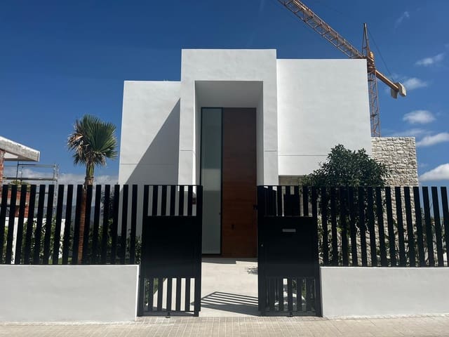 3 sypialnia Willa na sprzedaż w Polop z basenem garażem - 860 000 € (Ref: 8121469)