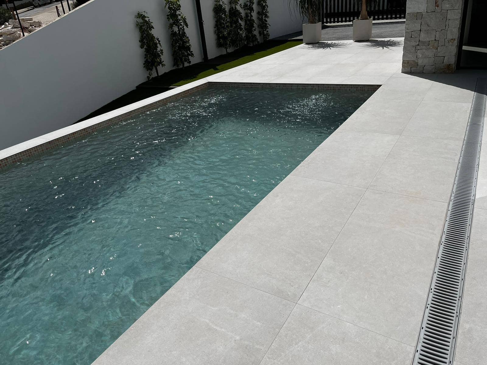 3 sypialnia Willa na sprzedaż w Polop z basenem garażem - 860 000 € (Ref: 8121469)