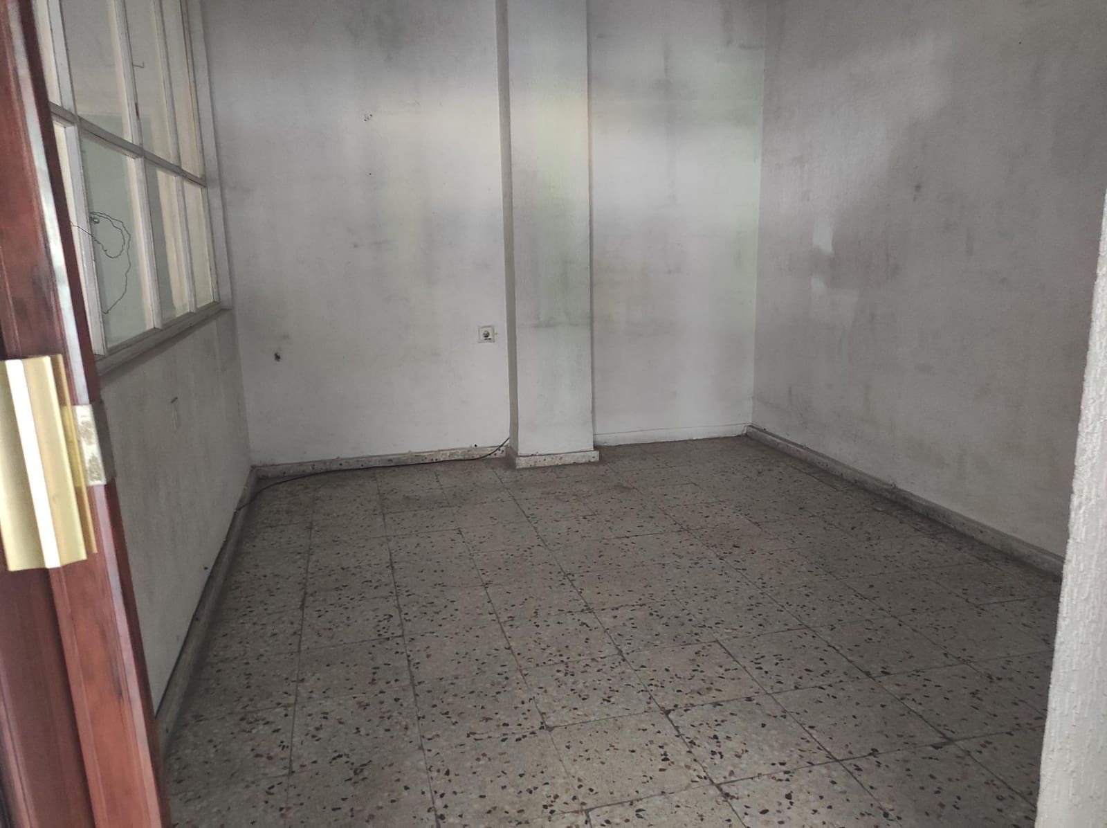 Commerciale in vendita in Alicante citta - 115.000 € (Rif: 8168956)