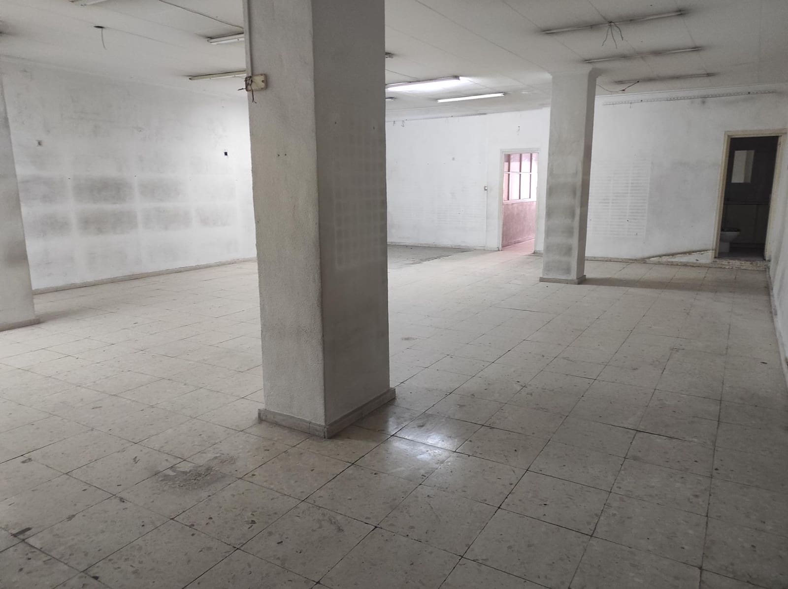 Commerciale in vendita in Alicante citta - 115.000 € (Rif: 8168956)