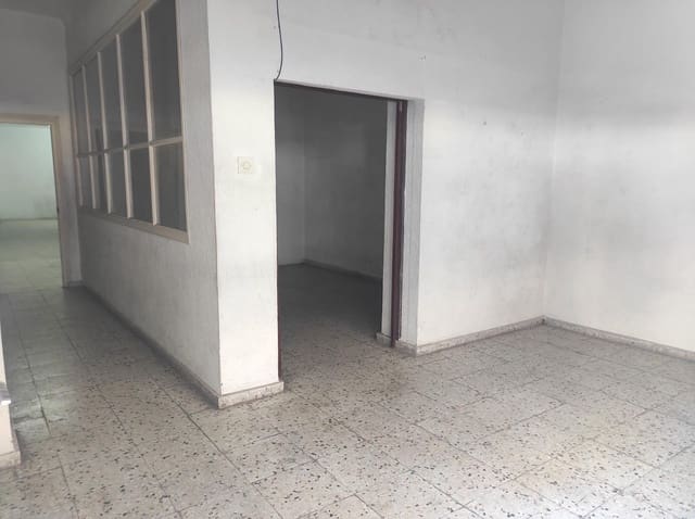 Commercial for sale in Alipark, Alicante / Alacant city - € 115,000 (Ref: 8168956)