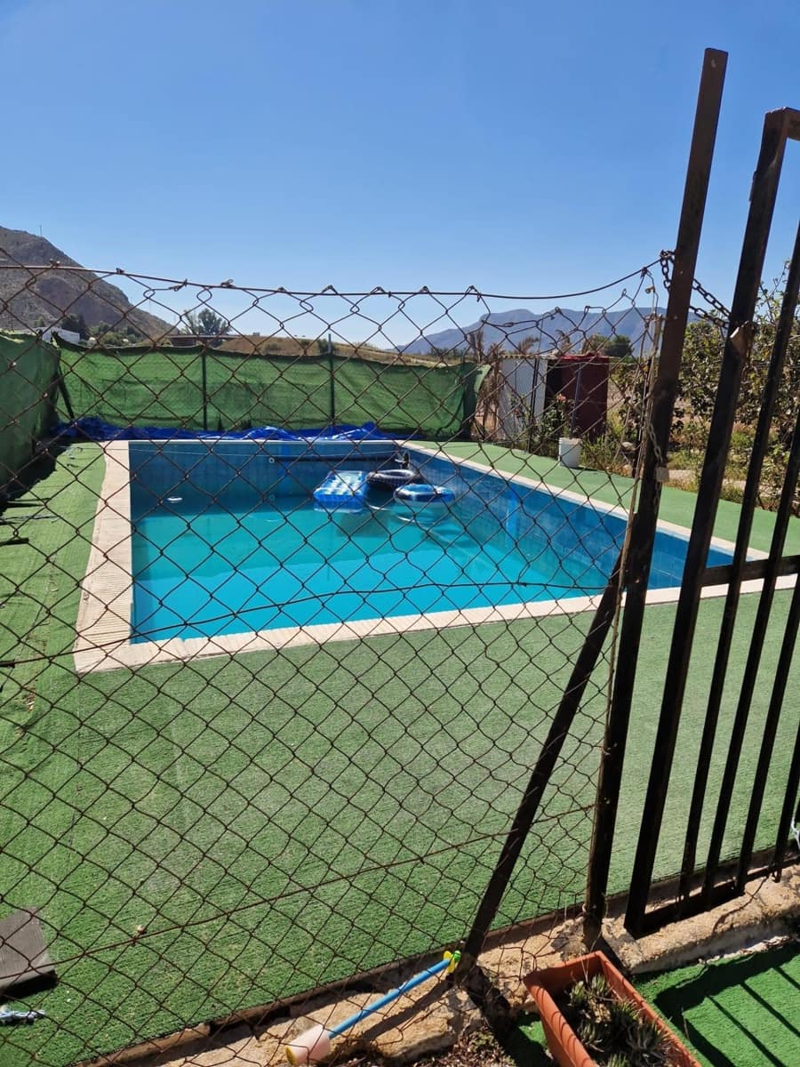 4 soveværelse Finca/Landehus til salg i Granja de Rocamora med swimmingpool garage - € 209.999 (Ref: 8250406)