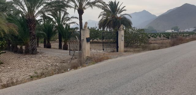 4 soveværelse Finca/Landehus til salg i Granja de Rocamora med swimmingpool garage - € 209.999 (Ref: 8250406)