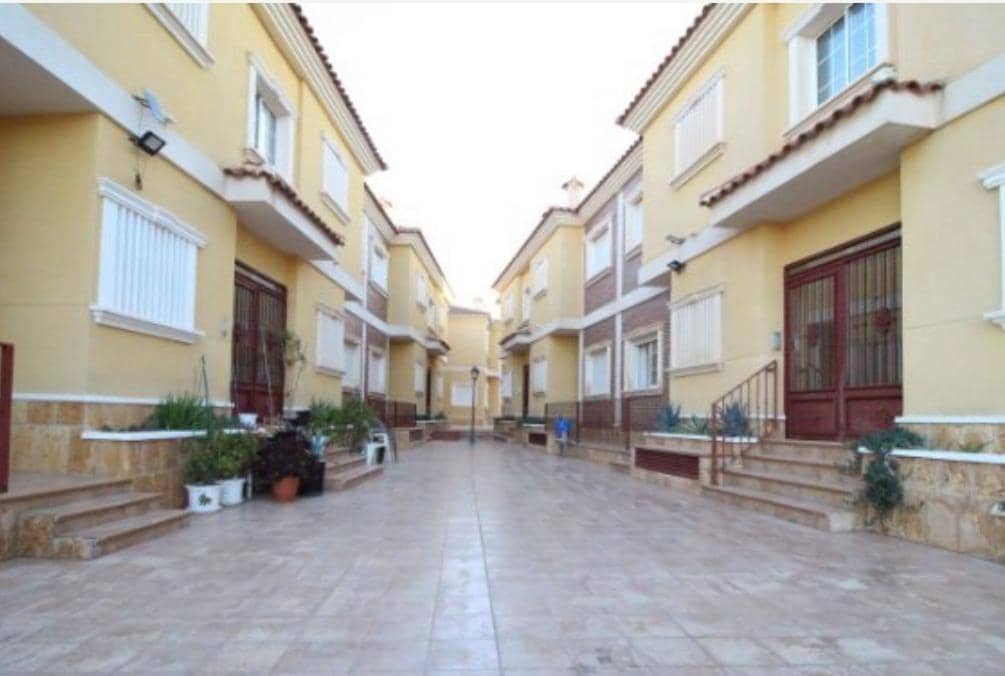 2 soverom Leilighet til salgs i Ubeda med svømmebasseng garasje - € 95 000 (Ref: 8305408)