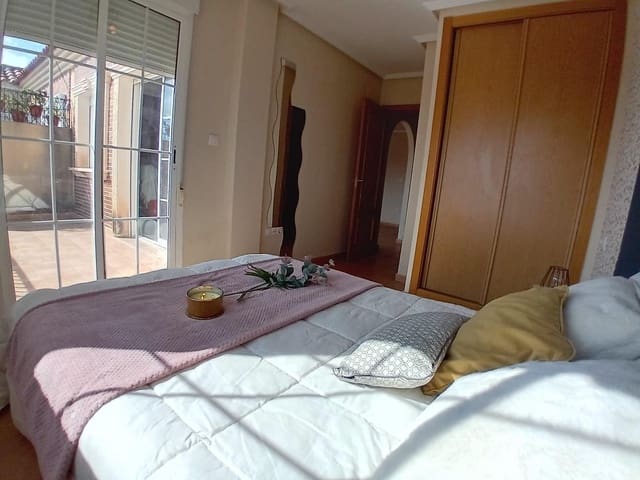 2 soverom Leilighet til salgs i Ubeda, Pinoso med svømmebasseng garasje - € 95 000 (Ref: 8305408)