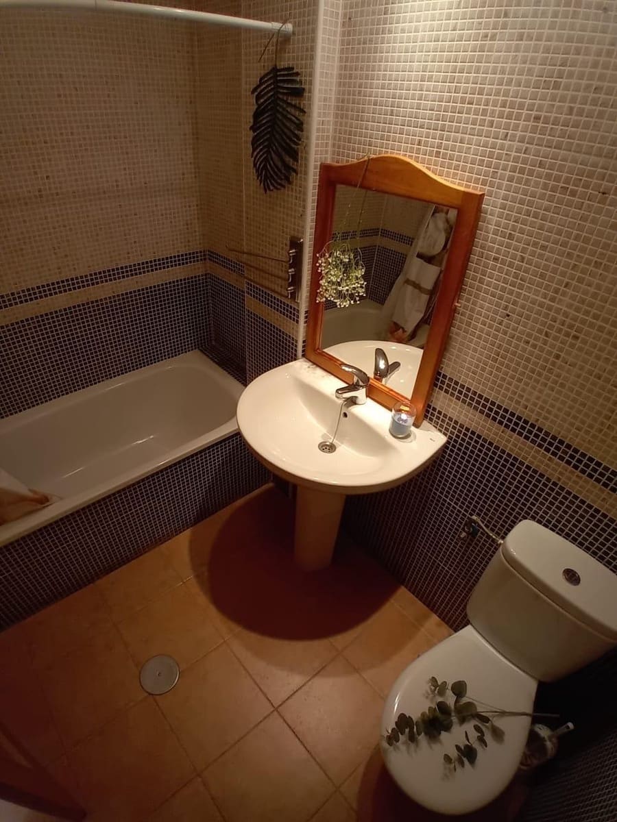 2 soverom Leilighet til salgs i Ubeda med svømmebasseng garasje - € 95 000 (Ref: 8305408)