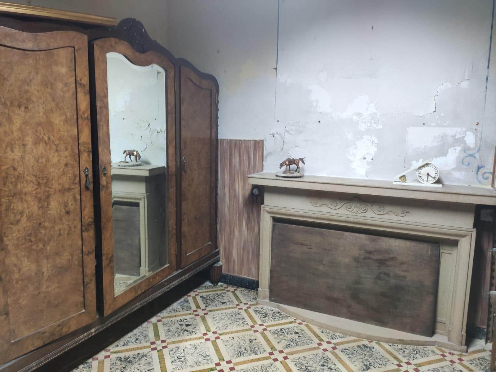 9 bedroom Townhouse for sale in Pedreguer - € 360,000 (Ref: 8337949)