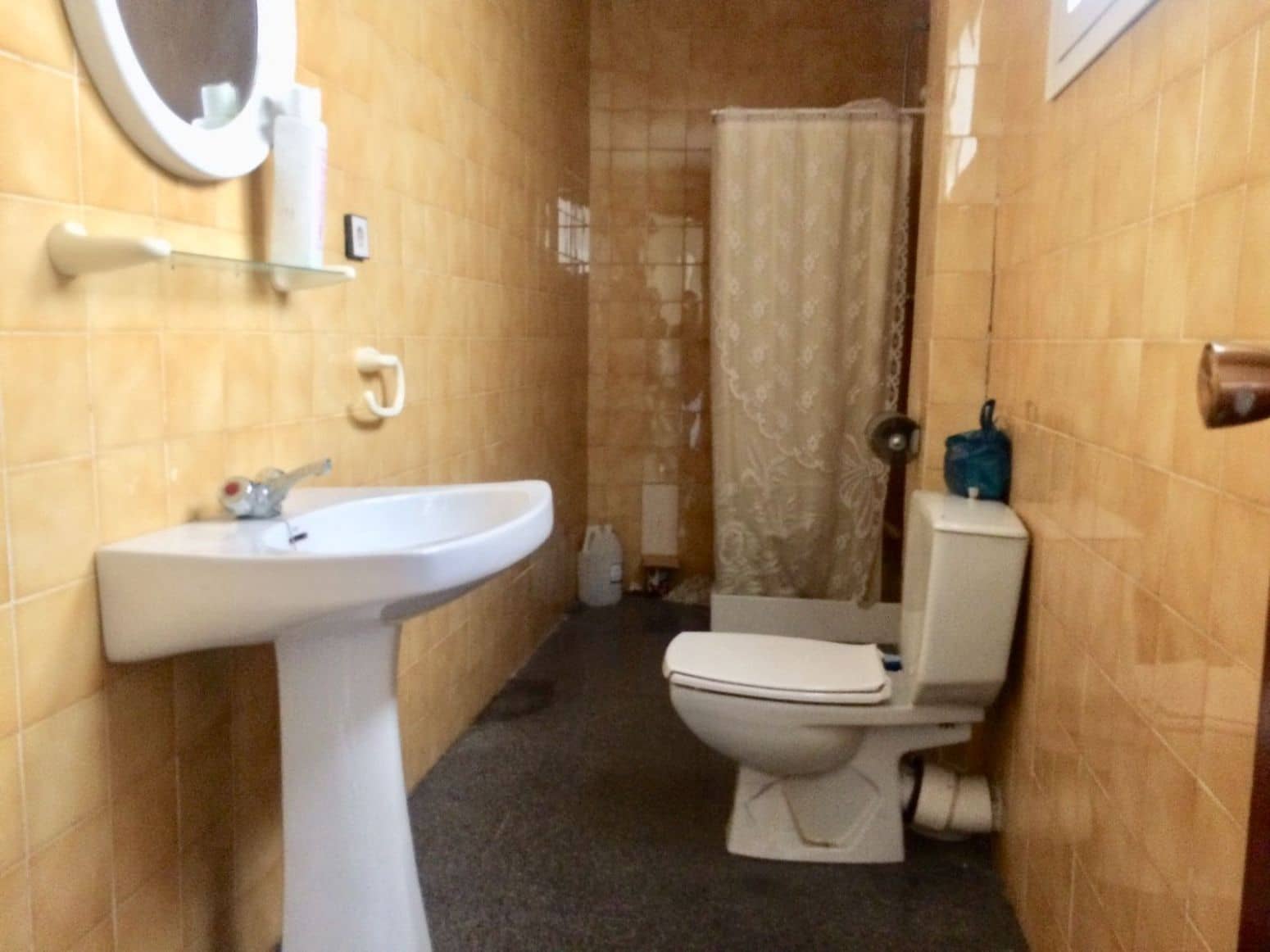 Bureau de 1 chambre à louer à Elche / Elx - 350 € (Ref: 8371149)