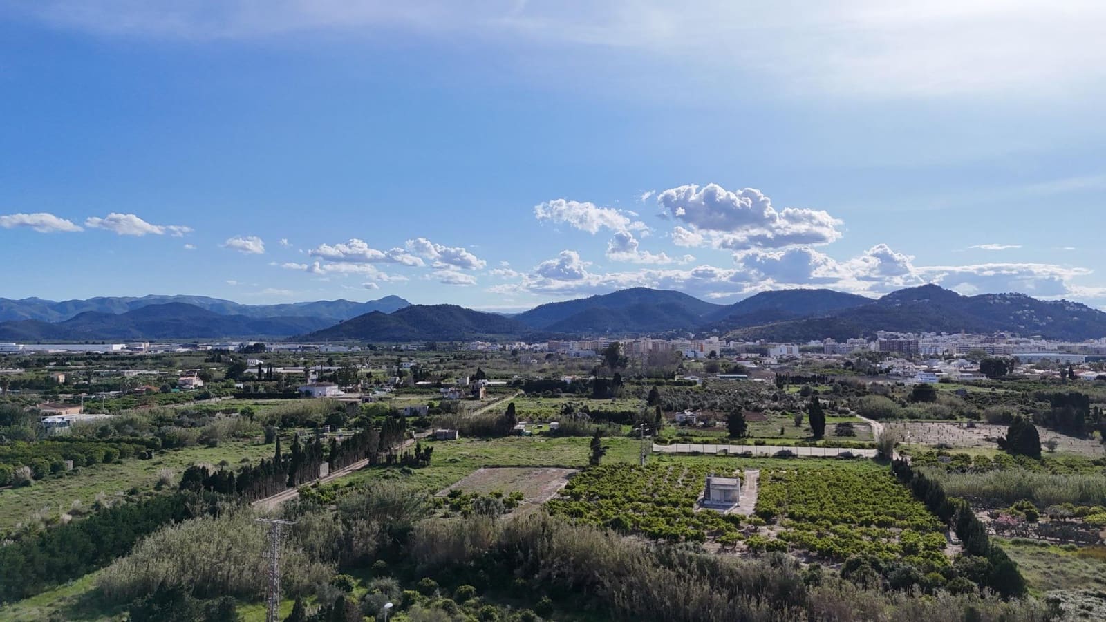 5 slaapkamer Villa te koop in Oliva met zwembad - € 899.000 (Ref: 8394881)