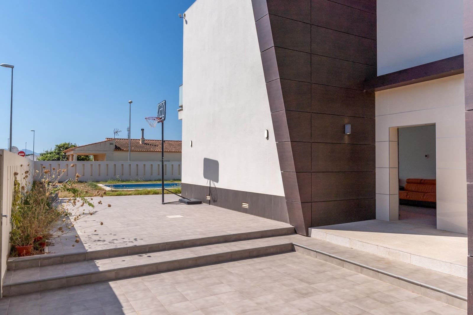 5 slaapkamer Villa te koop in Oliva met zwembad - € 899.000 (Ref: 8394881)