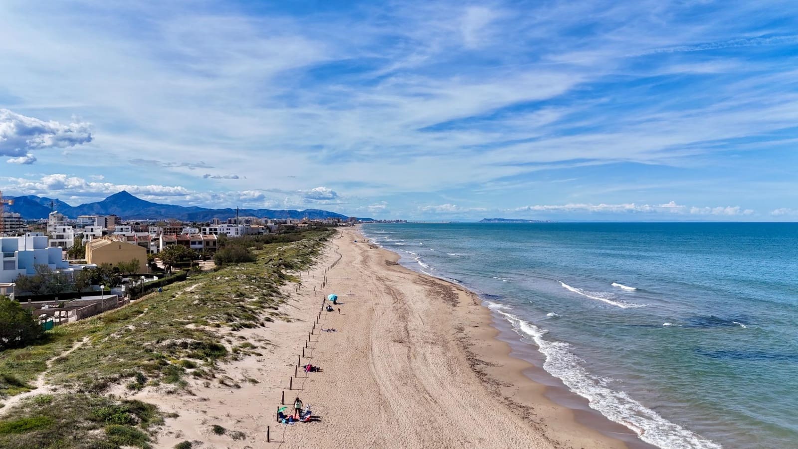 5 slaapkamer Villa te koop in Oliva met zwembad - € 899.000 (Ref: 8394881)