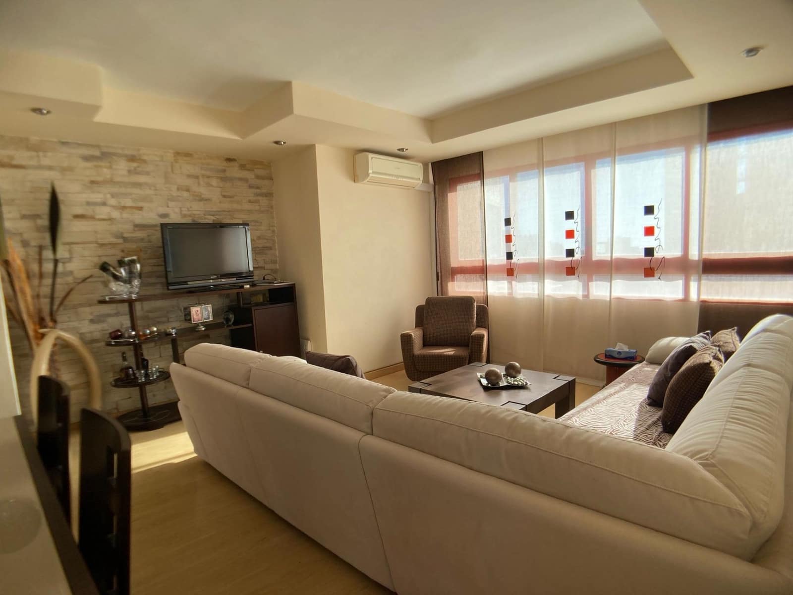 Apartamento de 2 habitaciones en Benidorm en venta con piscina - 179.000 € (Ref: 8407138)