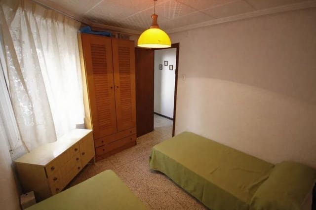 Piso de 3 habitaciones en Elche / Elx en venta - 119.000 € (Ref: 8421286)