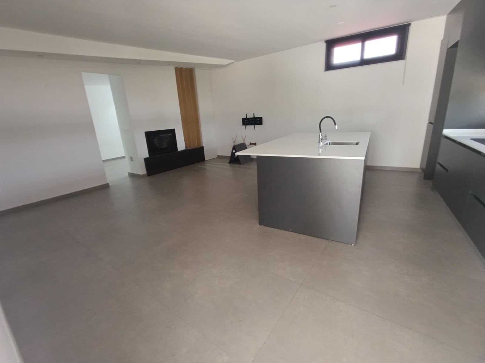 7 Zimmer Villa zu verkaufen in Las Bayas mit Pool Garage - 449.000 € (Ref: 8423298)
