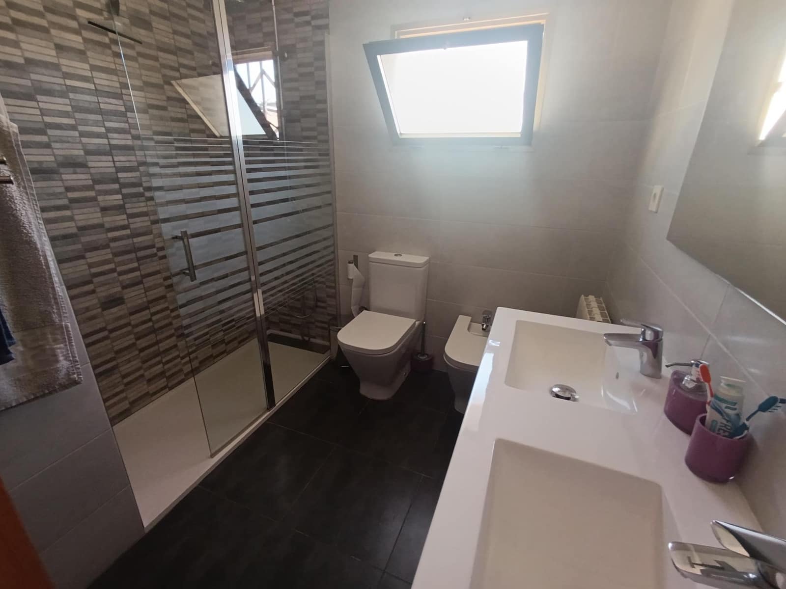 7 Zimmer Villa zu verkaufen in Las Bayas mit Pool Garage - 449.000 € (Ref: 8423298)