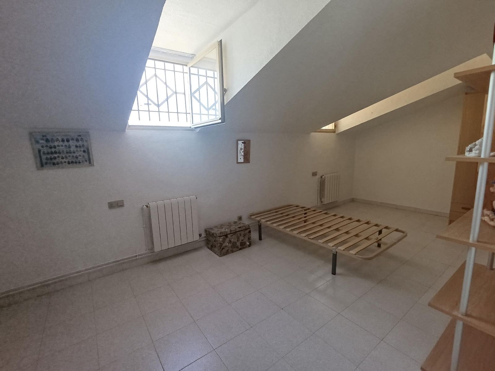 7 Zimmer Villa zu verkaufen in Las Bayas mit Pool Garage - 449.000 € (Ref: 8423298)
