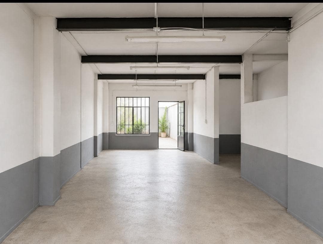1 soverom Kommersiell til salgs i Elche / Elx med garasje - € 78 000 (Ref: 8423299)
