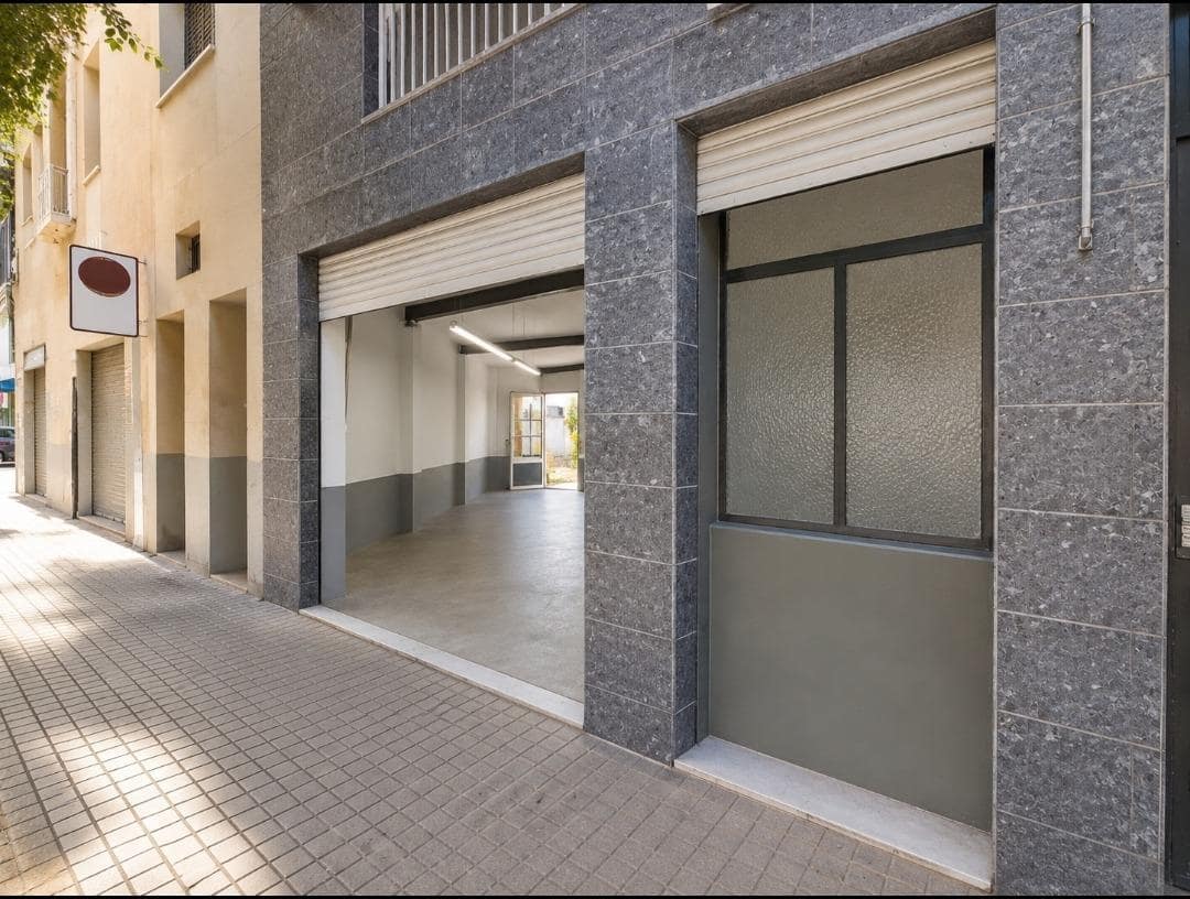 1 soverom Kommersiell til salgs i Elche / Elx med garasje - € 78 000 (Ref: 8423299)