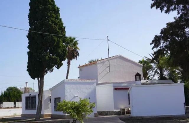 5 Zimmer Villa zu verkaufen in Perleta, Elche / Elx mit Garage - 415.000 € (Ref: 8423301)