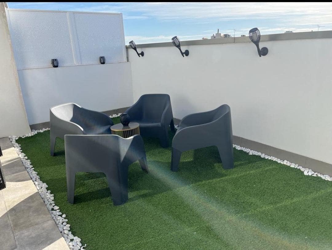 3 sypialnia Penthouse na sprzedaż w Elche / Elx z basenem garażem - 398 500 € (Ref: 8423302)