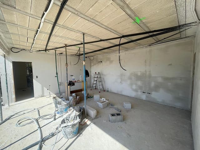 Solar/Parcela en Alfaz del Pi / L'Alfàs del Pi en venta - 88.000 € (Ref: 8423305)