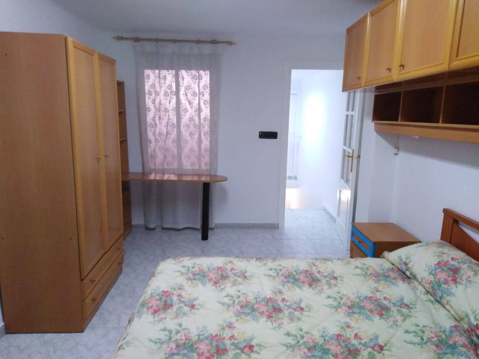 3 bedroom Apartment for sale in Elche / Elx with garage - € 263,000 (Ref: 8423306)