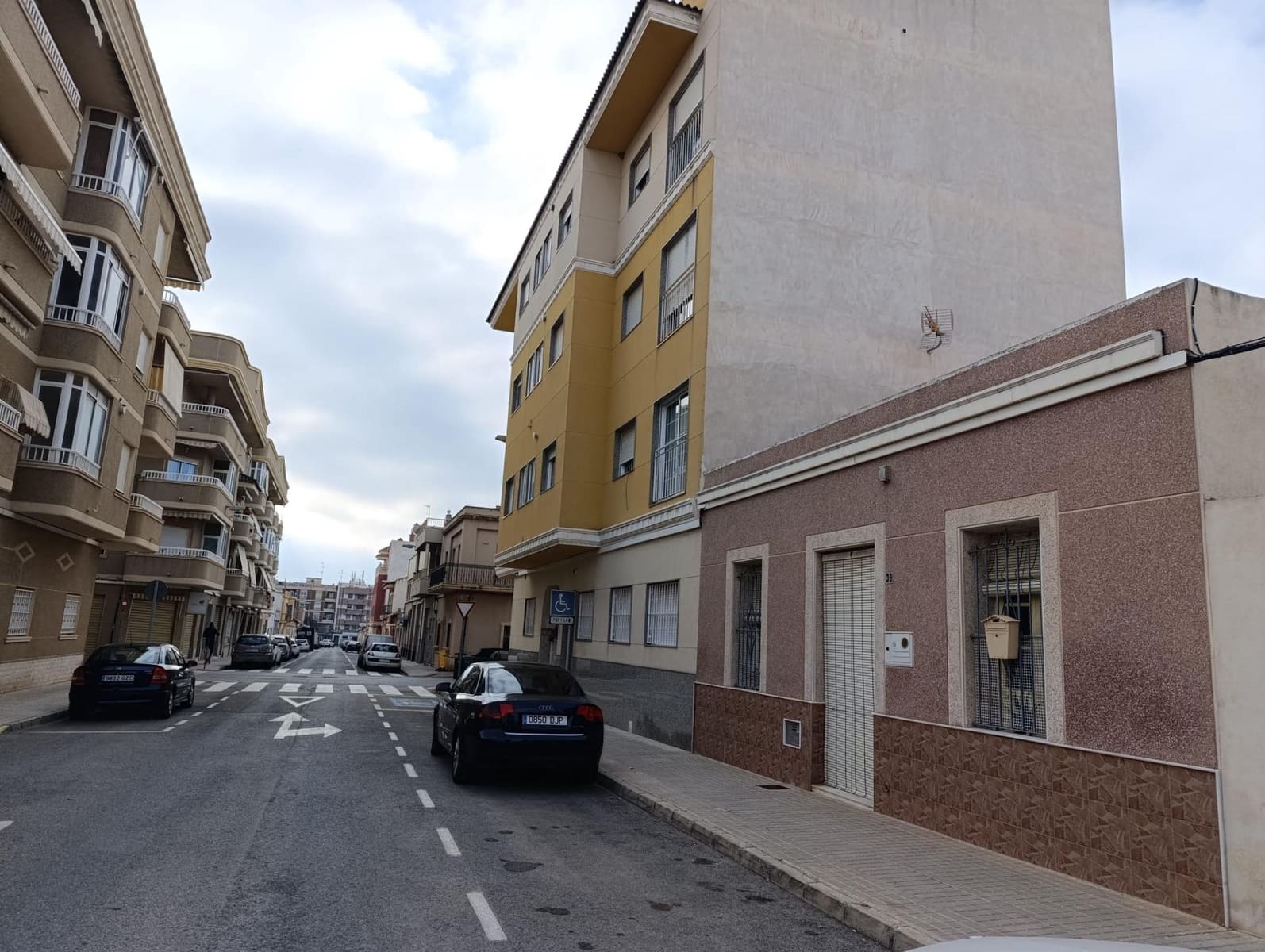 3 bedroom Bungalow for sale in Torrellano with garage - € 252,000 (Ref: 8423307)