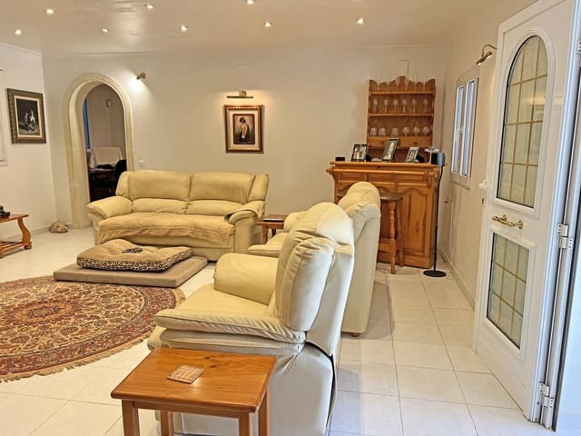 3 Zimmer Villa zu verkaufen in Javea / Xàbia mit Pool - 575.000 € (Ref: 8428707)