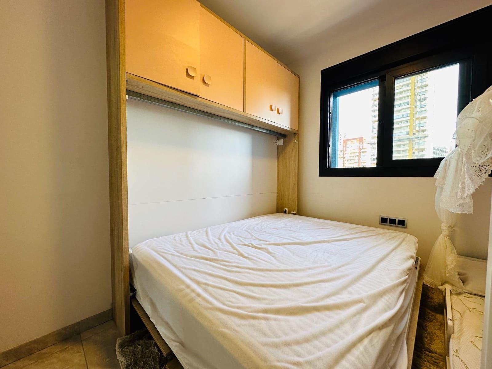 2 sypialnia Apartament do wynajęcia w Benidorm z basenem - 2 350 € (Ref: 8430438)