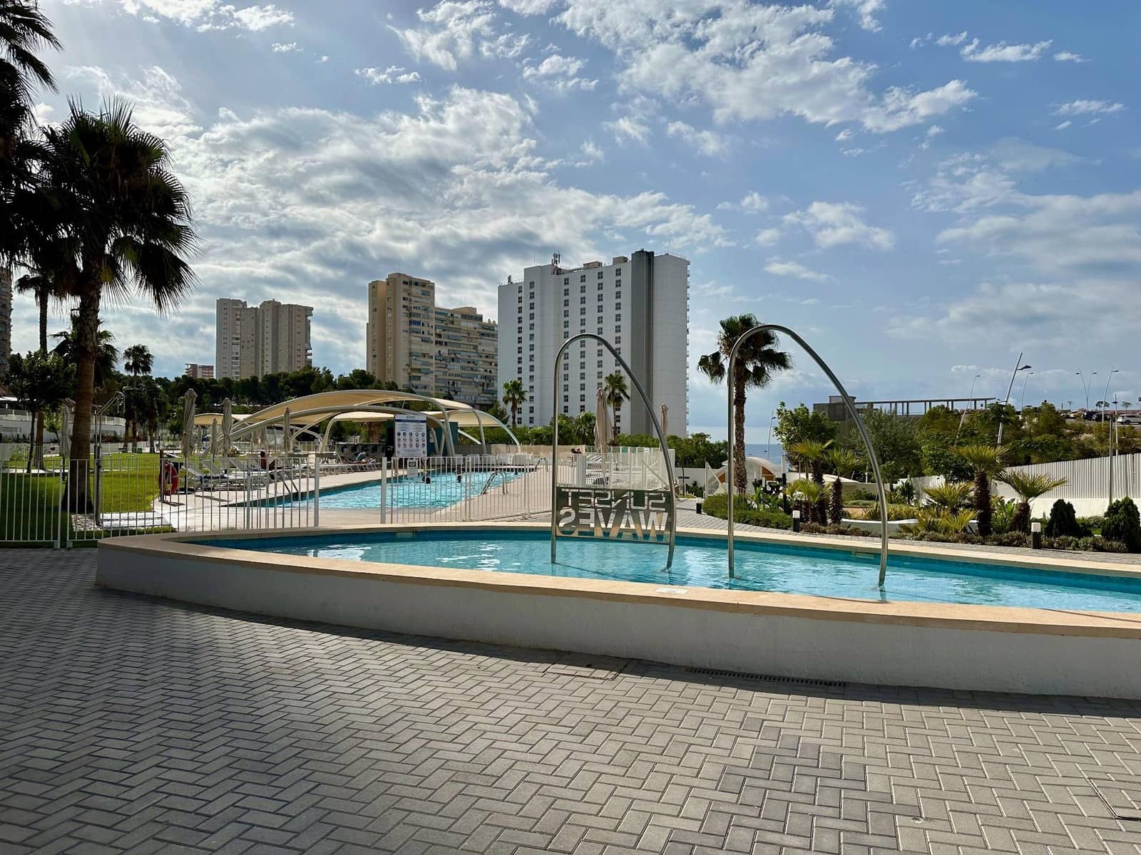 2 sypialnia Apartament do wynajęcia w Benidorm z basenem - 2 350 € (Ref: 8430438)