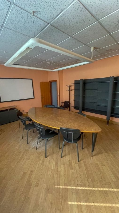 Virksomhed til salg i Eskoriatza med garage - € 2.400.000 (Ref: 8466350)