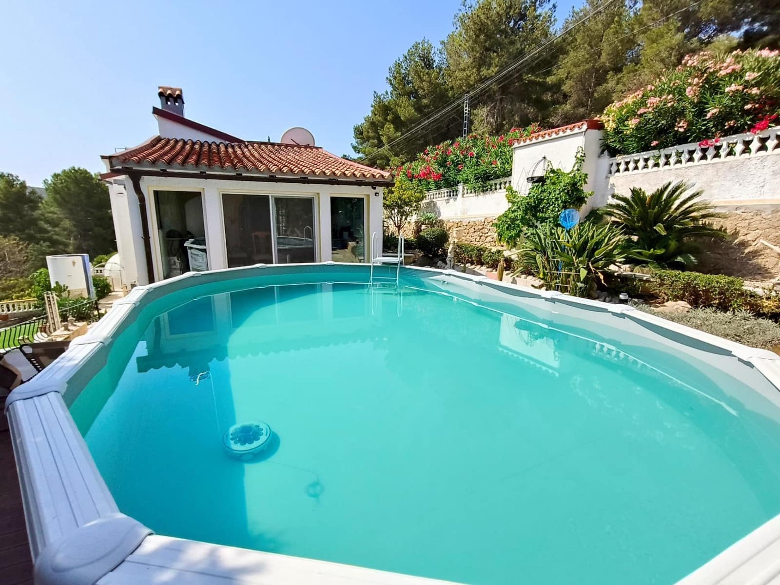 3 soveværelse Villa til salg i Denia med swimmingpool - € 430.900 (Ref: 8479275)