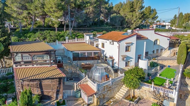 3 slaapkamer Villa te koop in Dénia met zwembad - € 430.900 (Ref: 8479275)