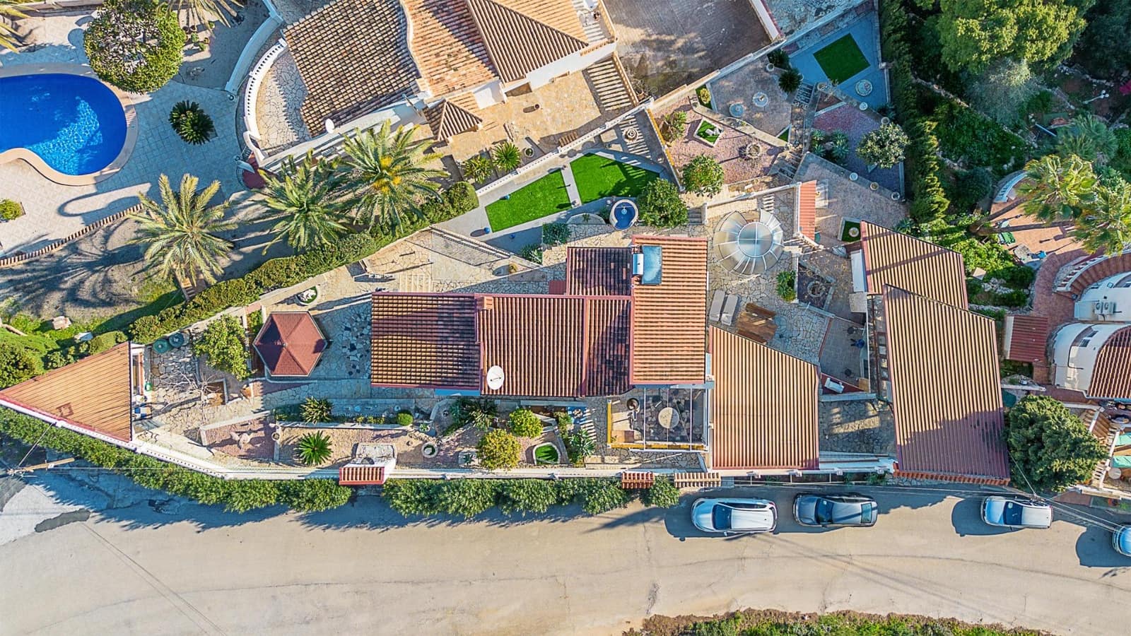 3 soveværelse Villa til salg i Denia med swimmingpool - € 430.900 (Ref: 8479275)