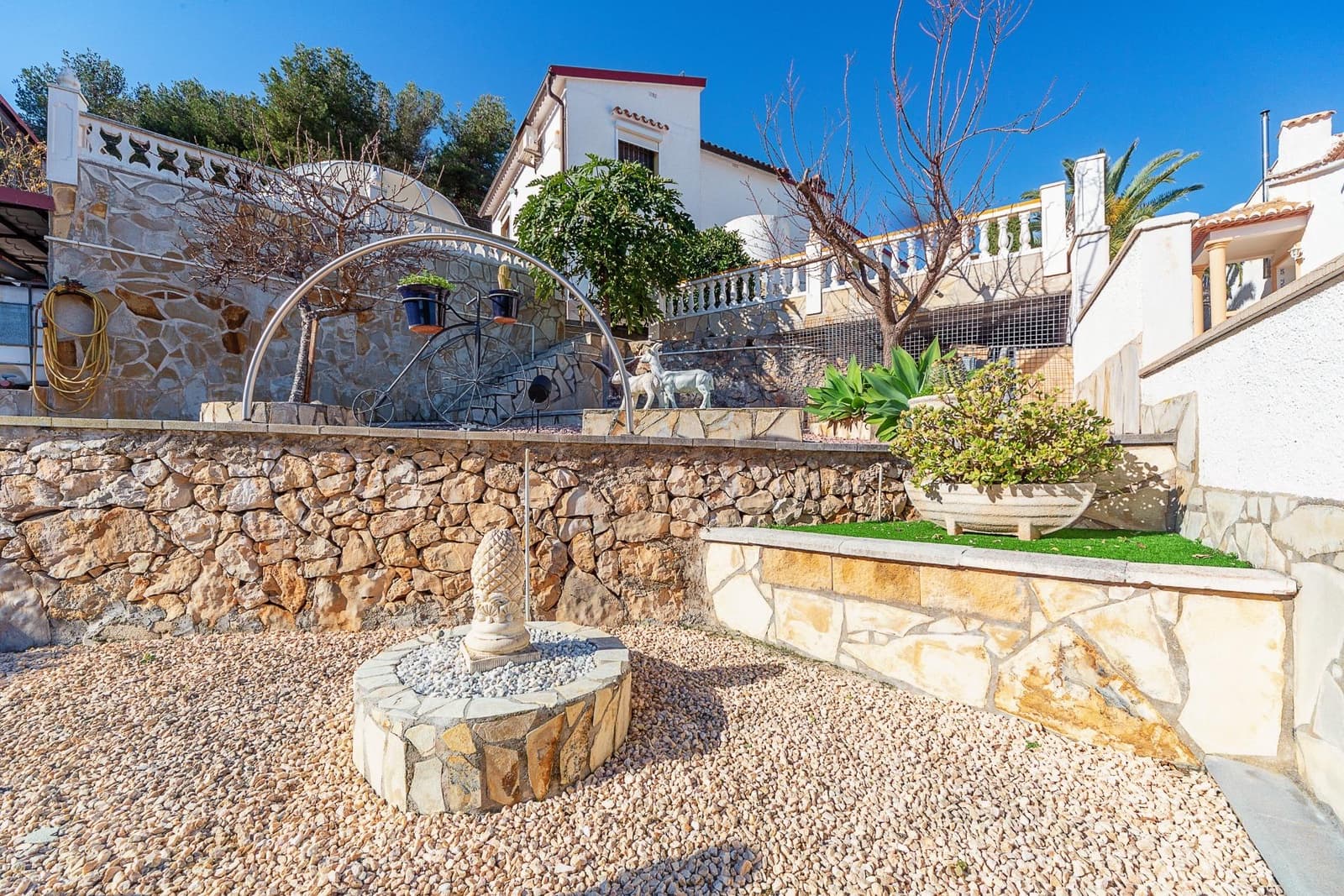 3 soveværelse Villa til salg i Denia med swimmingpool - € 430.900 (Ref: 8479275)