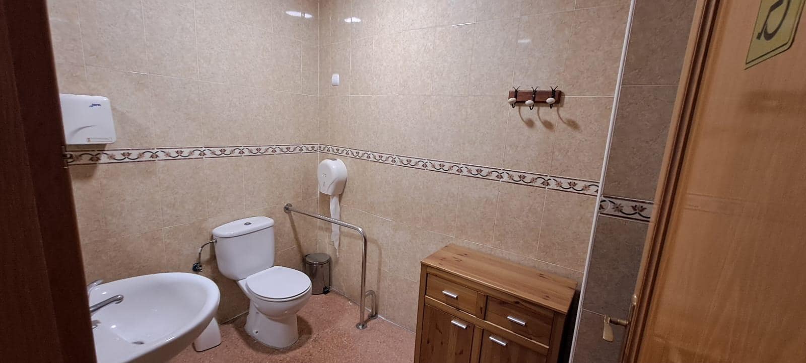 Erhverv til salg i Crevillente / Crevillent - € 149.000 (Ref: 8480888)