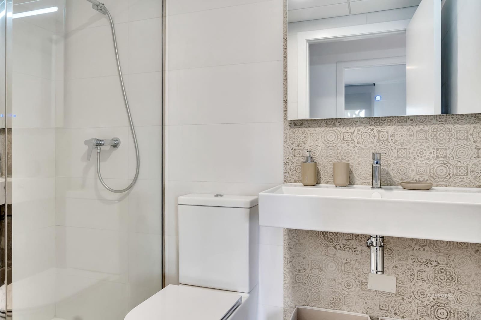 2 makuuhuone Huoneisto vuokrattavana paikassa Javea / Xabia mukana uima-altaan 
autotalli - 1 650 € (Ref: 8487405)