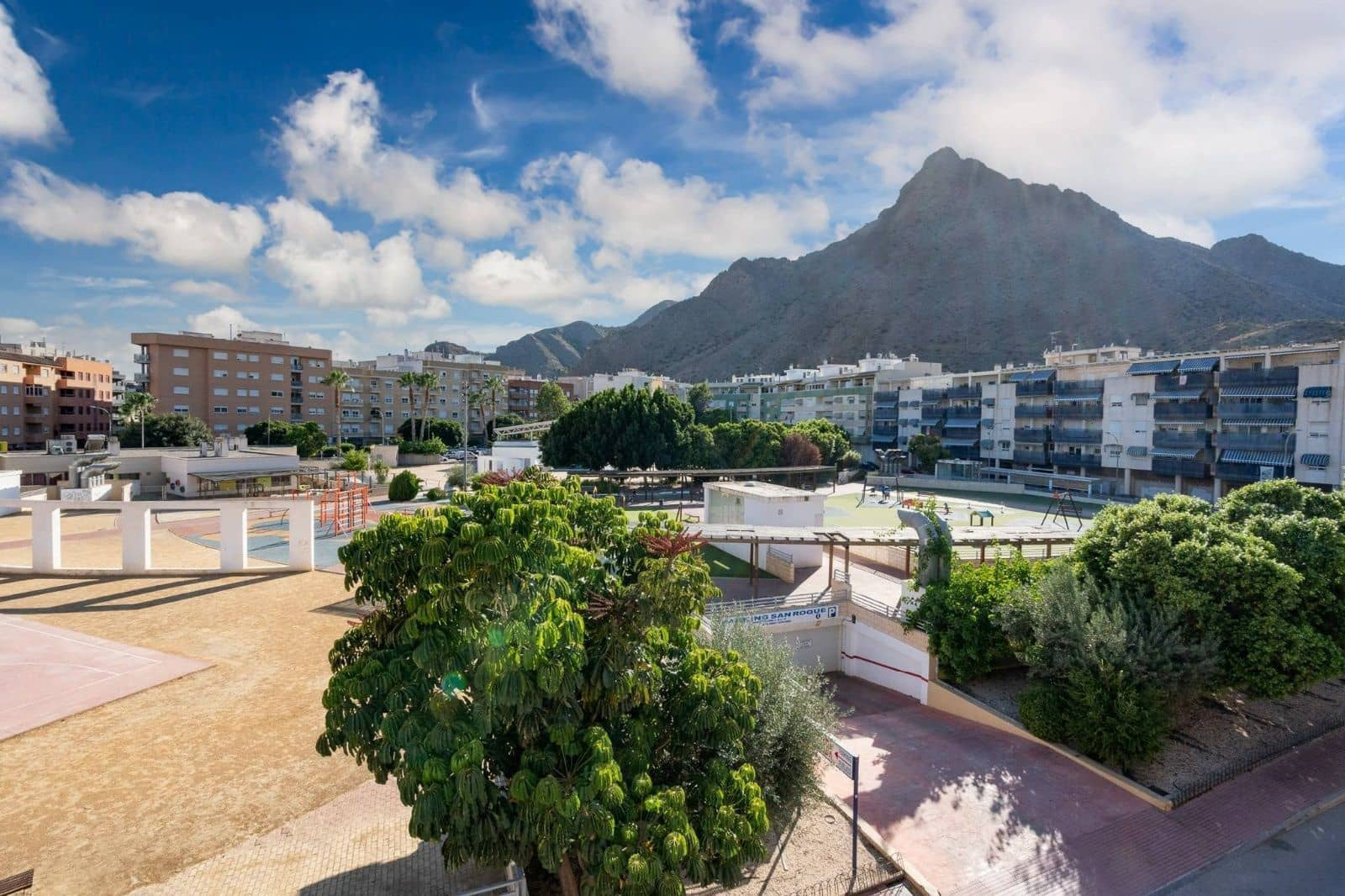 3 soverom Villa til salgs i Callosa de Segura med garasje - € 369 000 (Ref: 8515666)