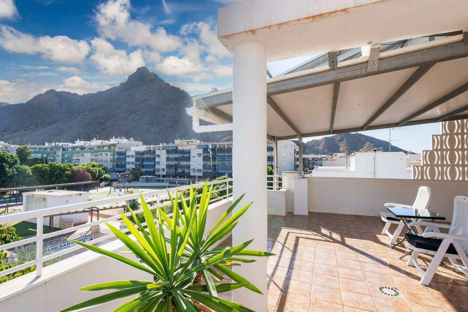 3 soverom Villa til salgs i Callosa de Segura med garasje - € 369 000 (Ref: 8515666)