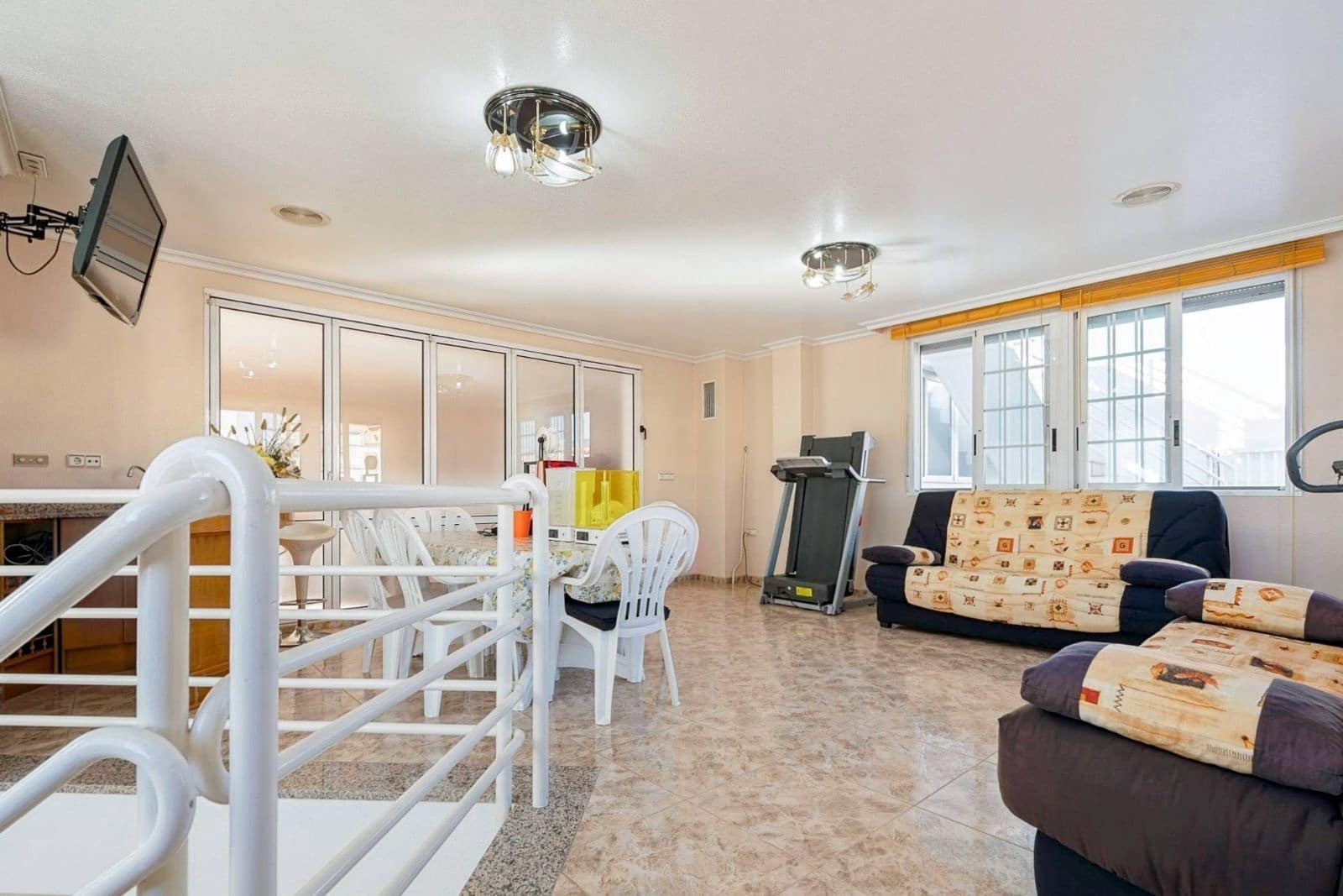 3 soverom Villa til salgs i Callosa de Segura med garasje - € 369 000 (Ref: 8515666)