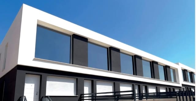 3 soverom Kjedet enebolig til salgs i Gran Alacant, Santa Pola med svømmebasseng - € 270 000 (Ref: 8515703)