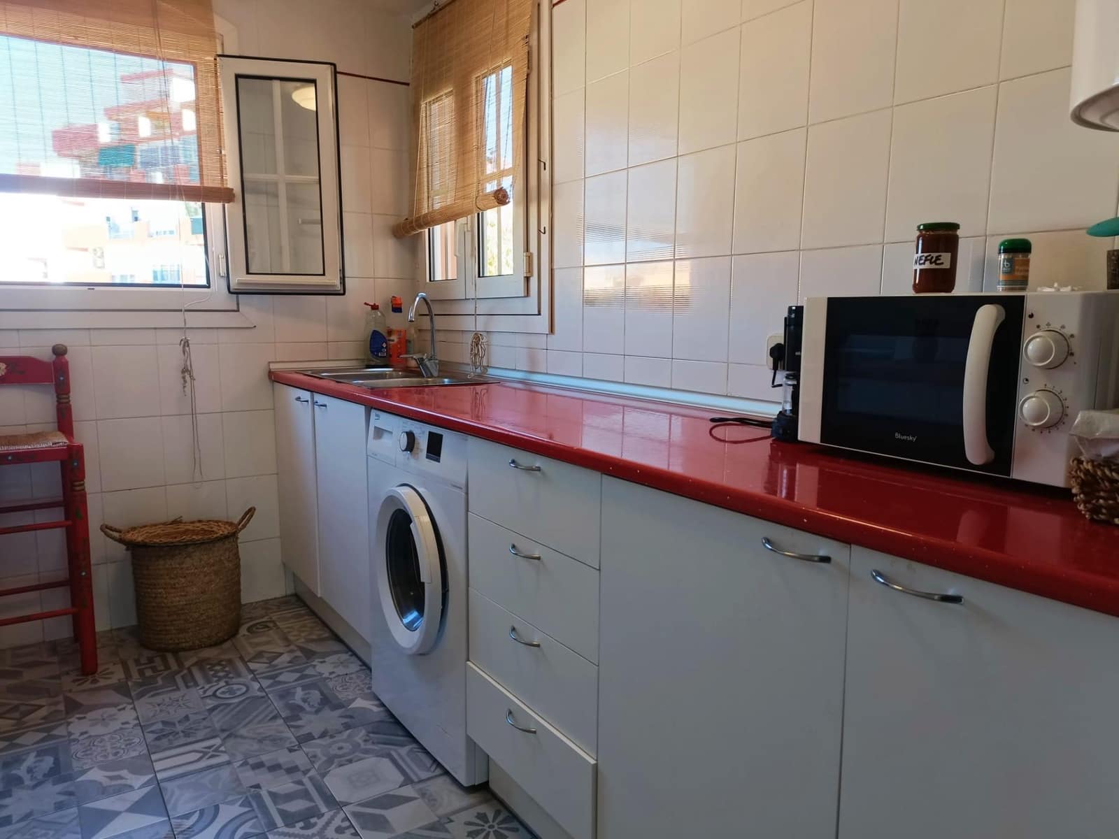 2 makuuhuone Kattohuoneisto vuokrattavana paikassa Arenal - 750 € (Ref: 8529698)