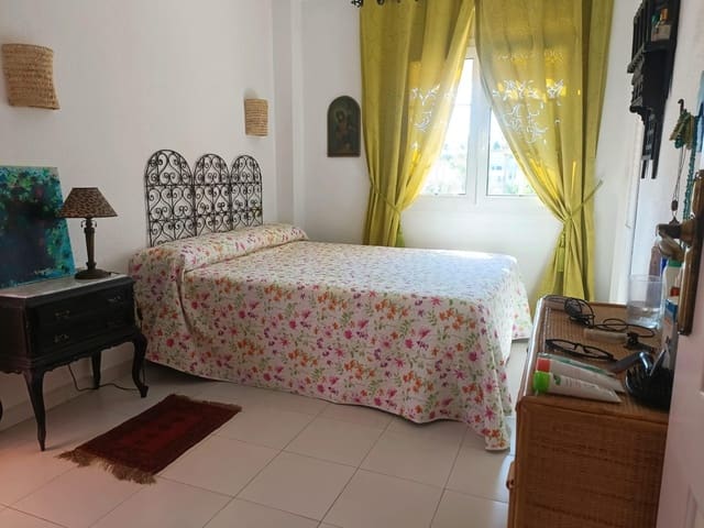 2 makuuhuone Kattohuoneisto vuokrattavana paikassa Arenal, Javea / Xàbia - 750 € (Ref: 8529698)