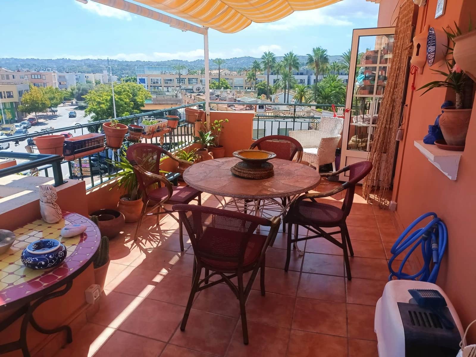 2 makuuhuone Kattohuoneisto vuokrattavana paikassa Arenal - 750 € (Ref: 8529698)