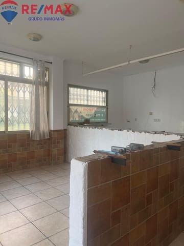 Empresa para venda em Benidorm com piscina - 117 500 € (Ref: 8549306)