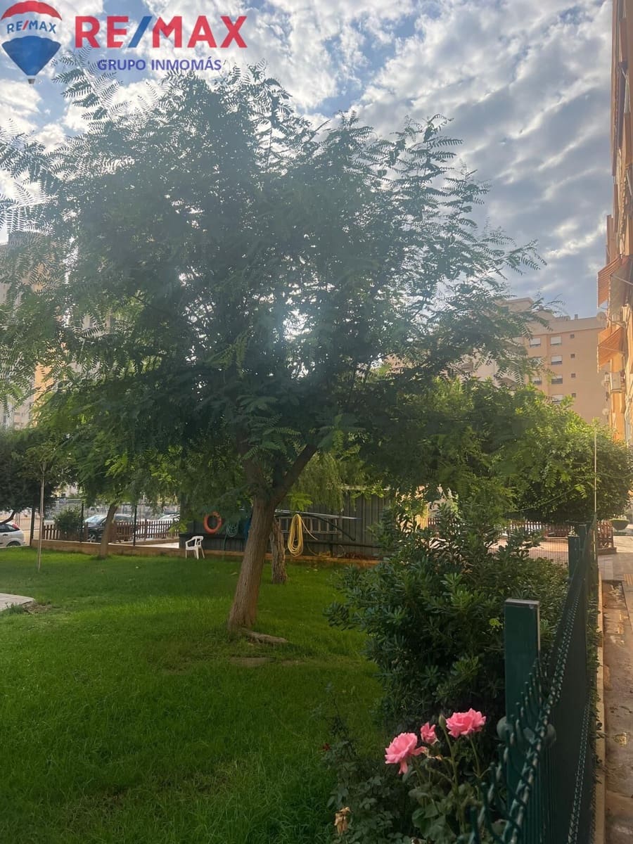 Empresa para venda em Benidorm com piscina - 117 500 € (Ref: 8549306)