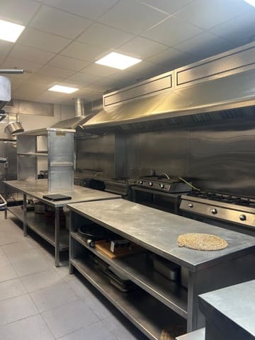 Biznes na sprzedaż w Poniente, Benidorm - 174 000 € (Ref: 8551107)